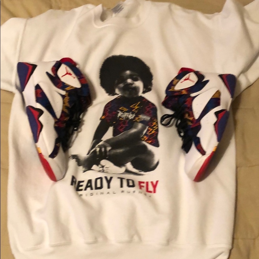 Jordan 7’s with matching sweat shirt